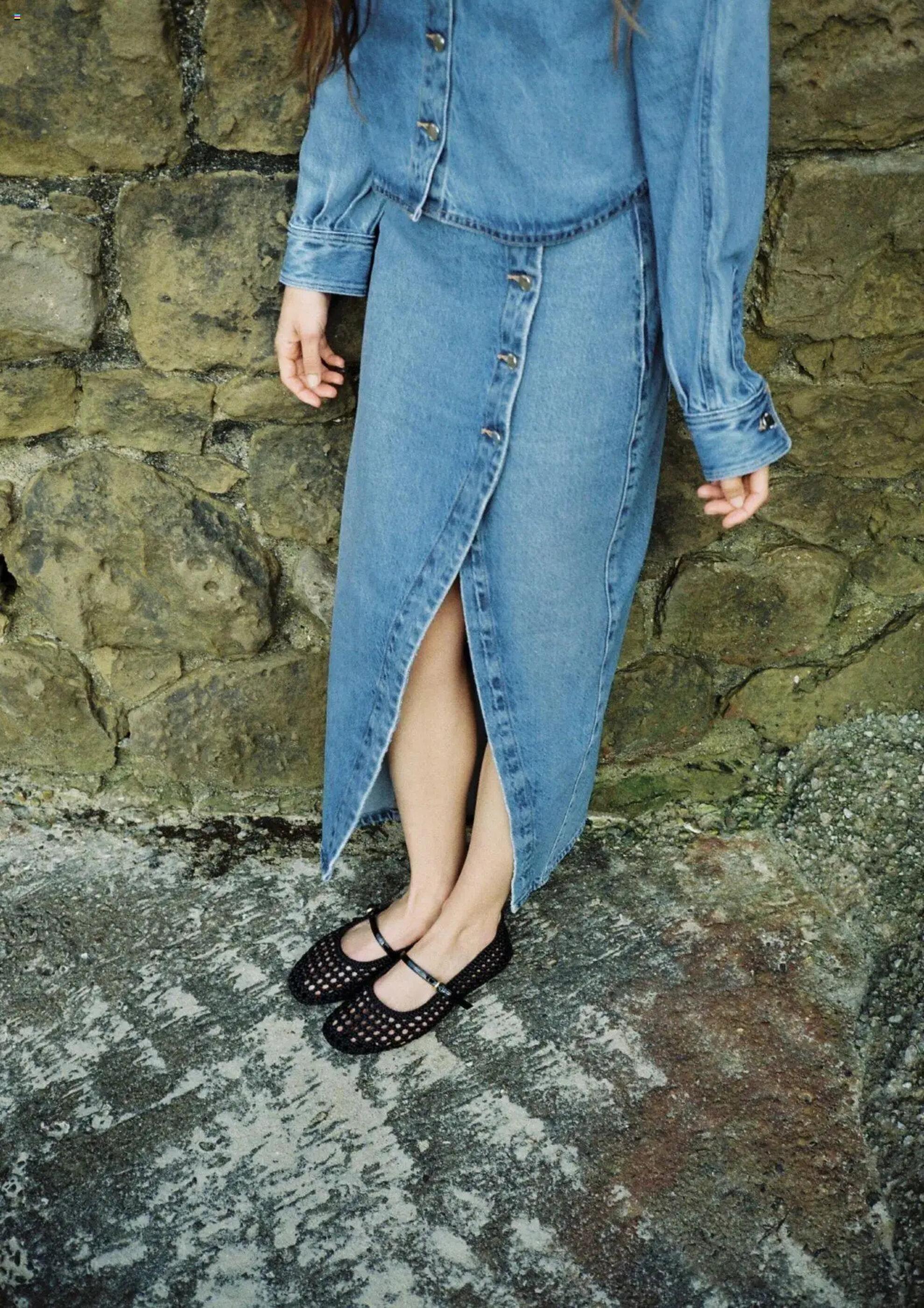 ZARA folder - 01-03-2025