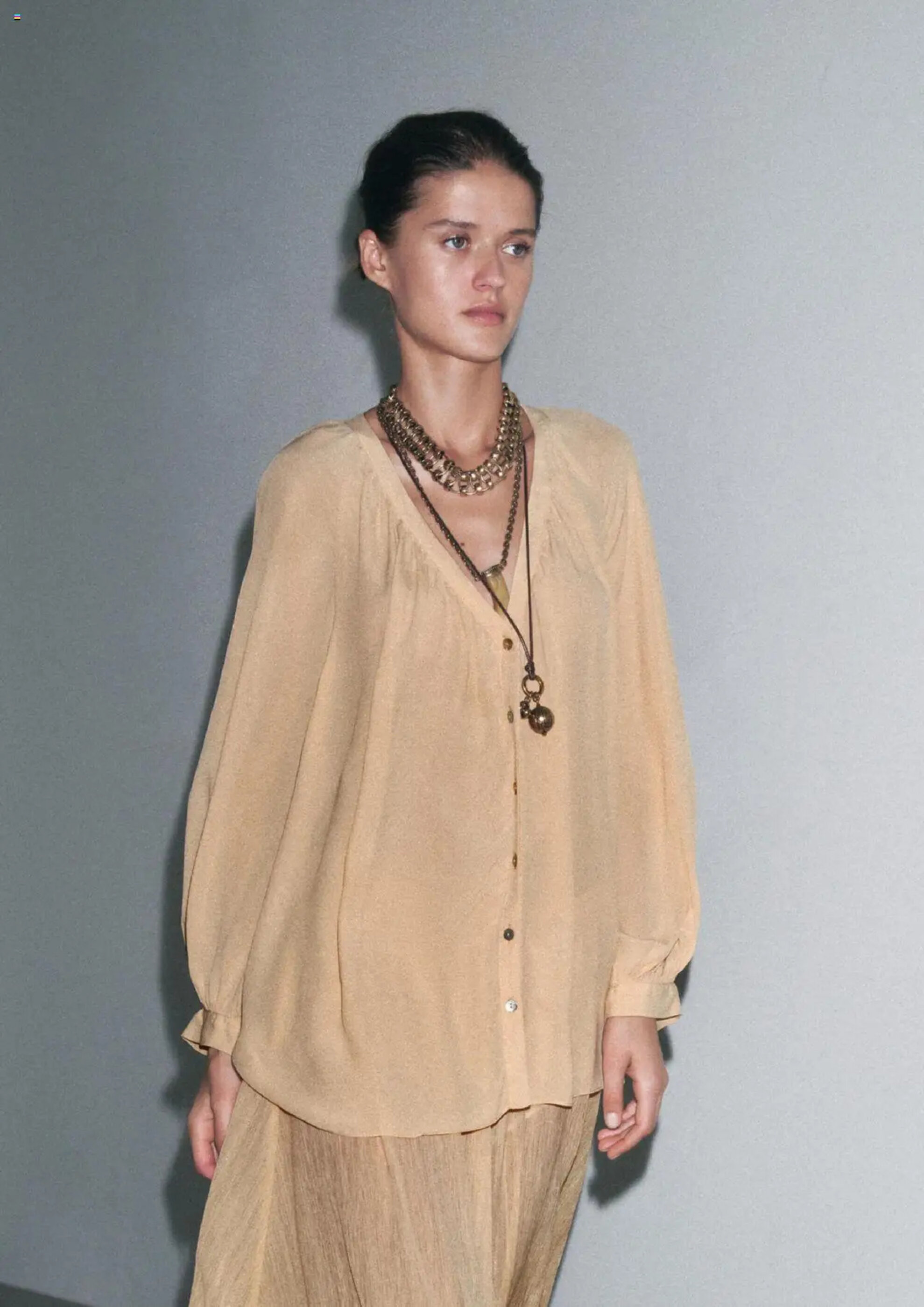 Volantino ZARA - 01-04-2025